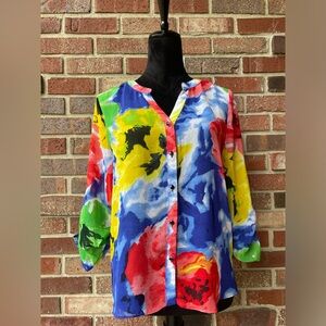 Women’s Oh My Julian Floral button up
Shirt Sz M